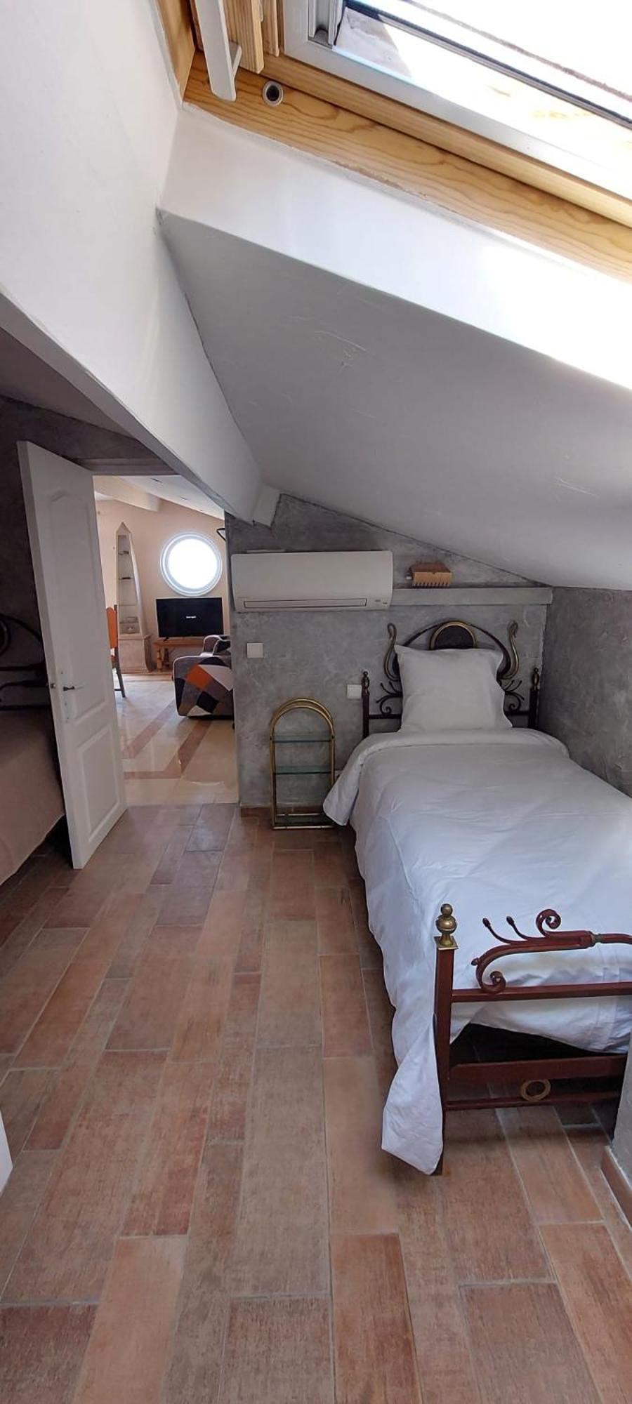 Nova Apartment
